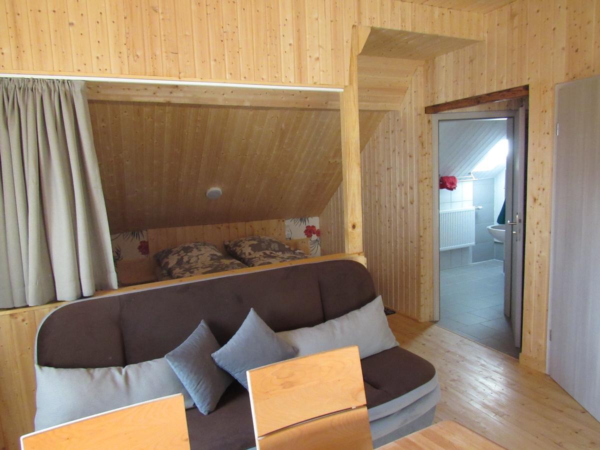 Ferienapartments Am Dorfplatz Langscheid  Eksteriør billede
